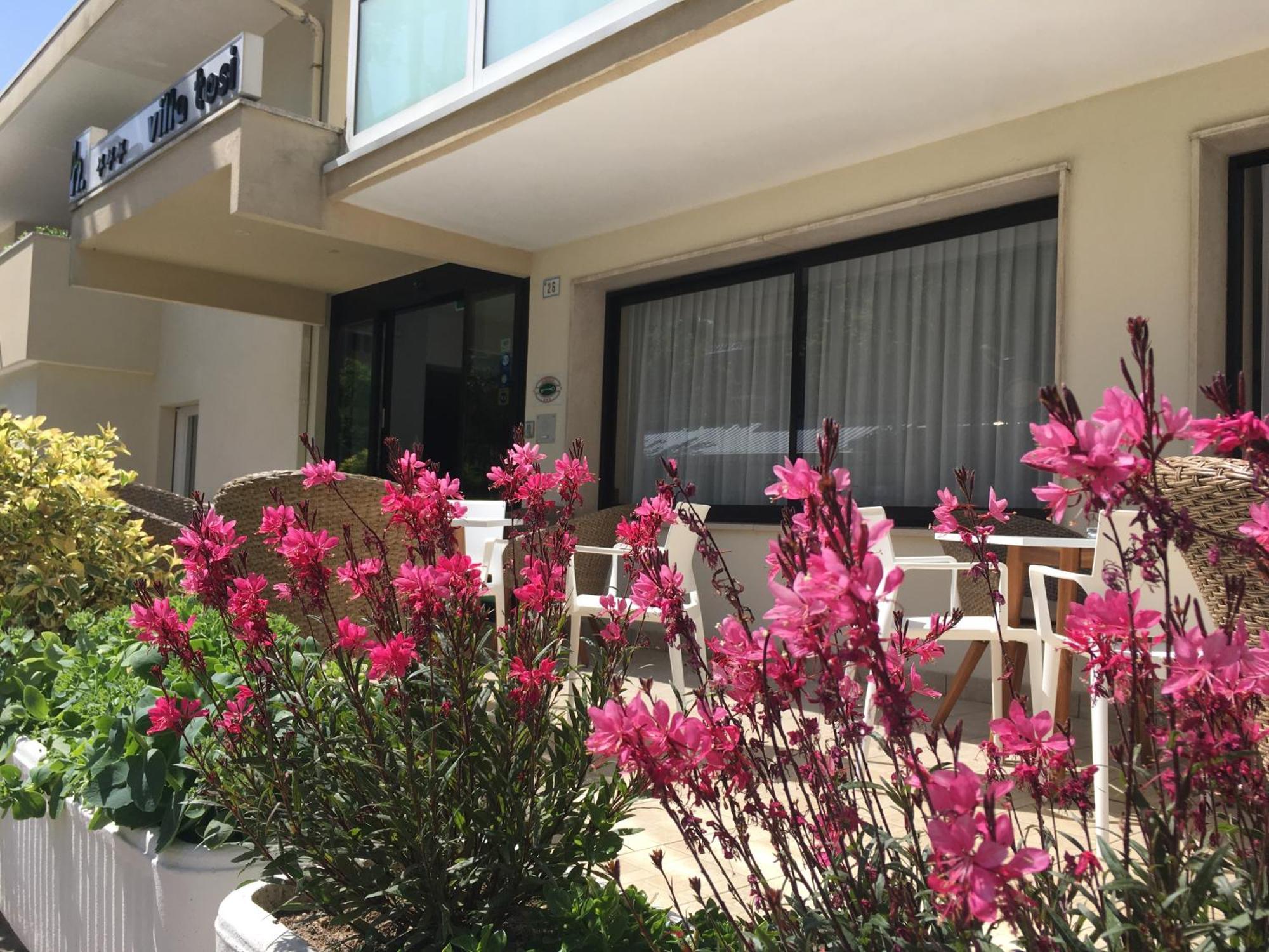 Hotel Villa Tosi Беллария-Иджеа-Марина Экстерьер фото